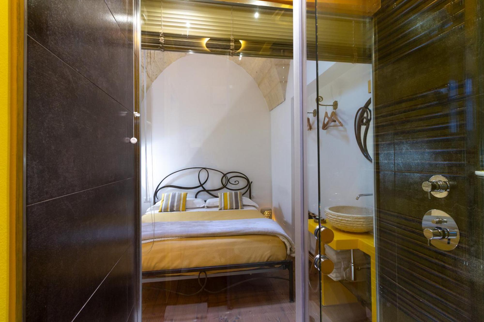 Le Nicchie Luxury Rooms Lecce Ngoại thất bức ảnh