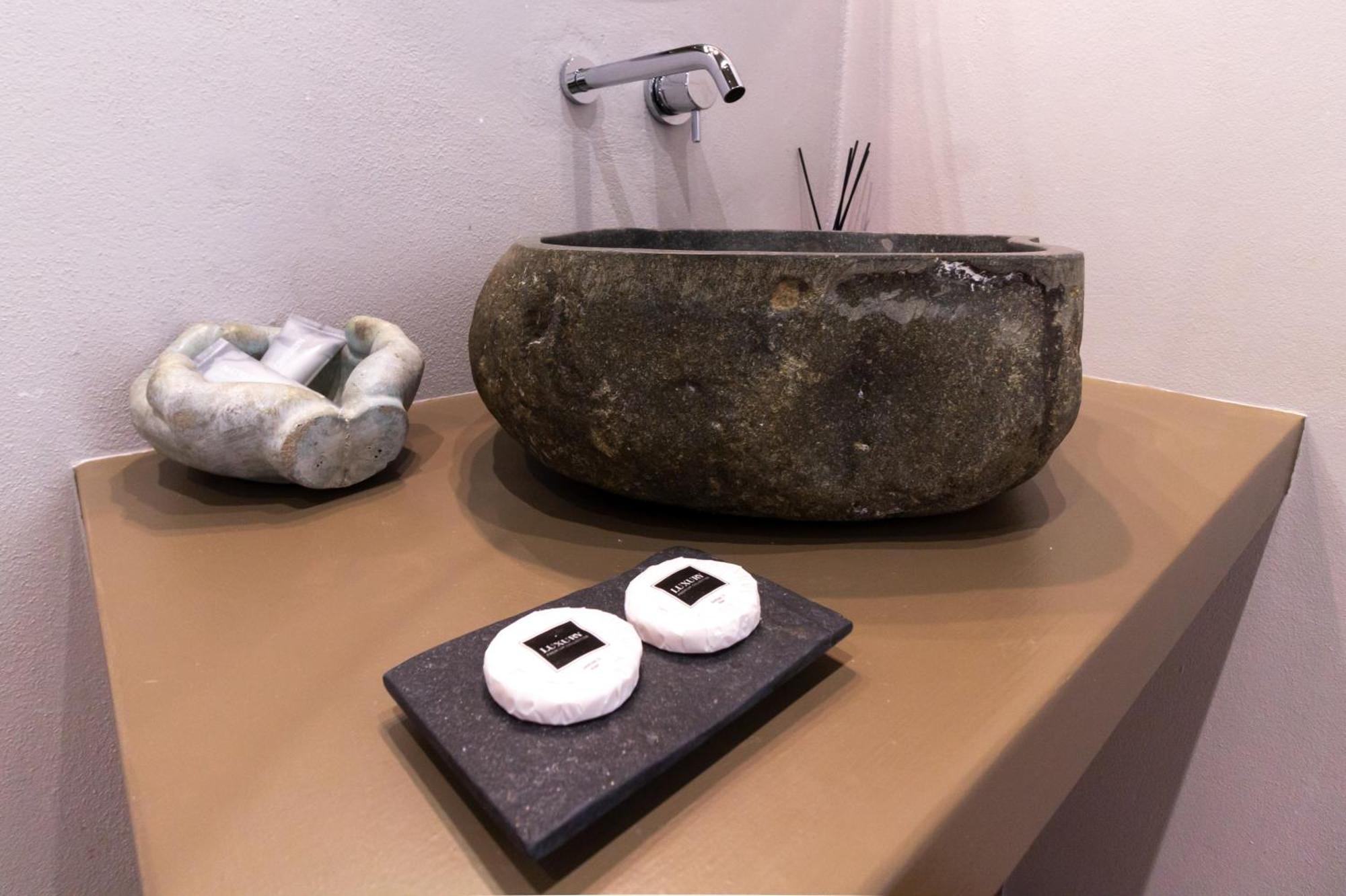 Le Nicchie Luxury Rooms Lecce Phòng bức ảnh